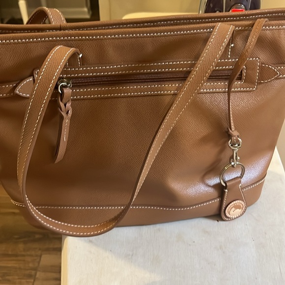 Dooney and burk purse - Picture 4 of 8